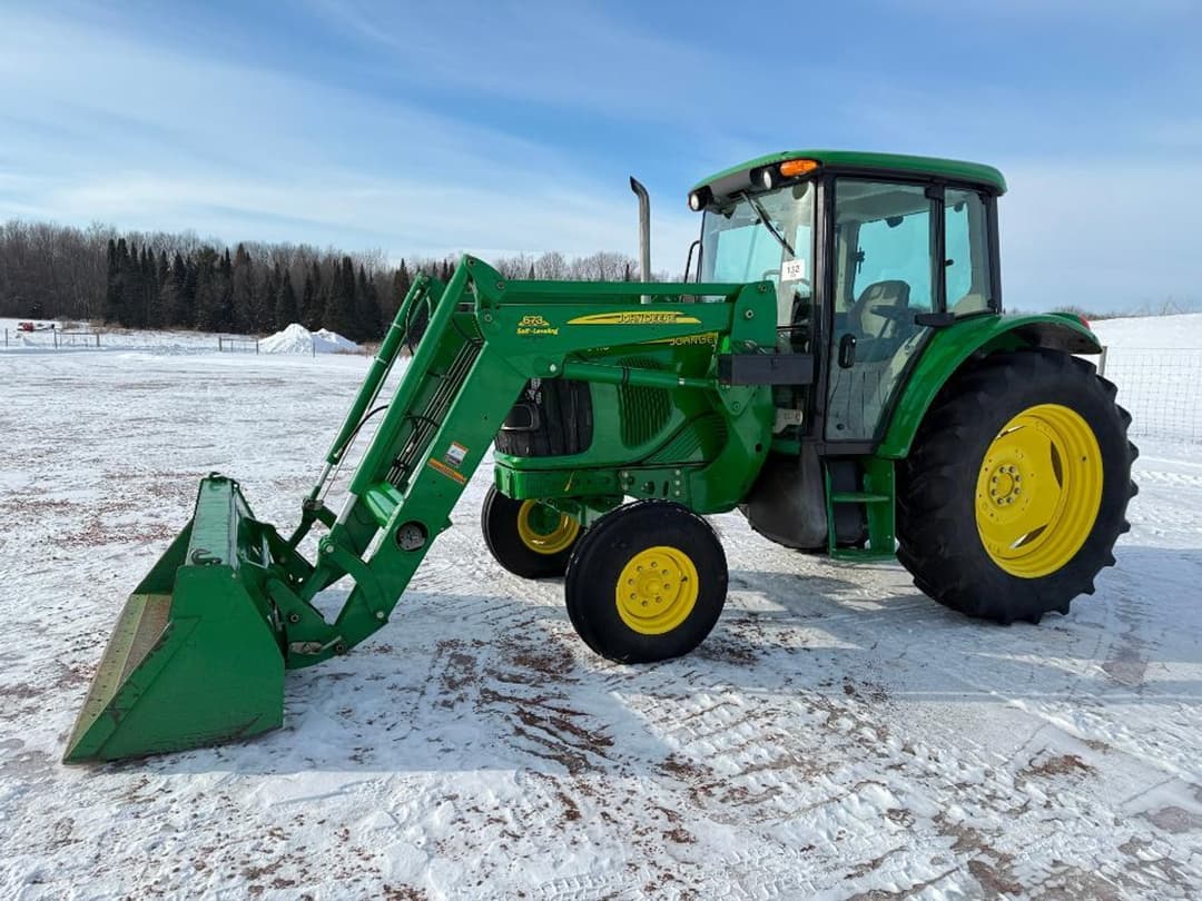 Image of John Deere 6415 Primary image