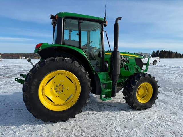 Image of John Deere 6120M equipment image 3