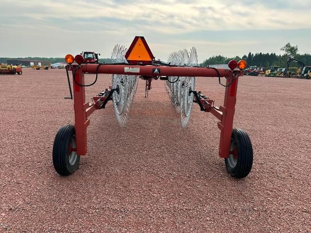Image of AGCO 4324 equipment image 4