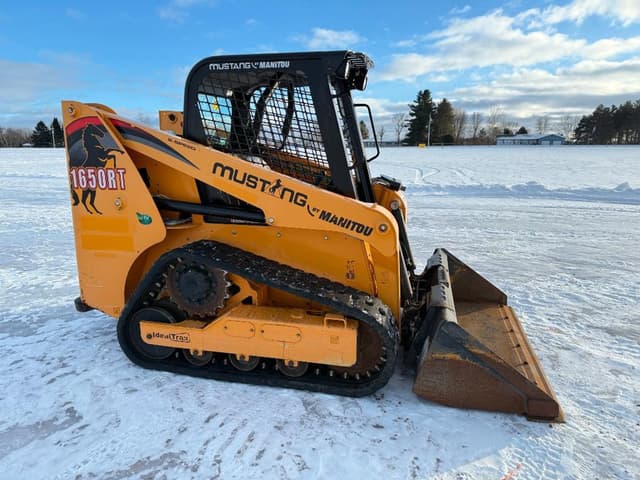 Image of Mustang 1650RT equipment image 2
