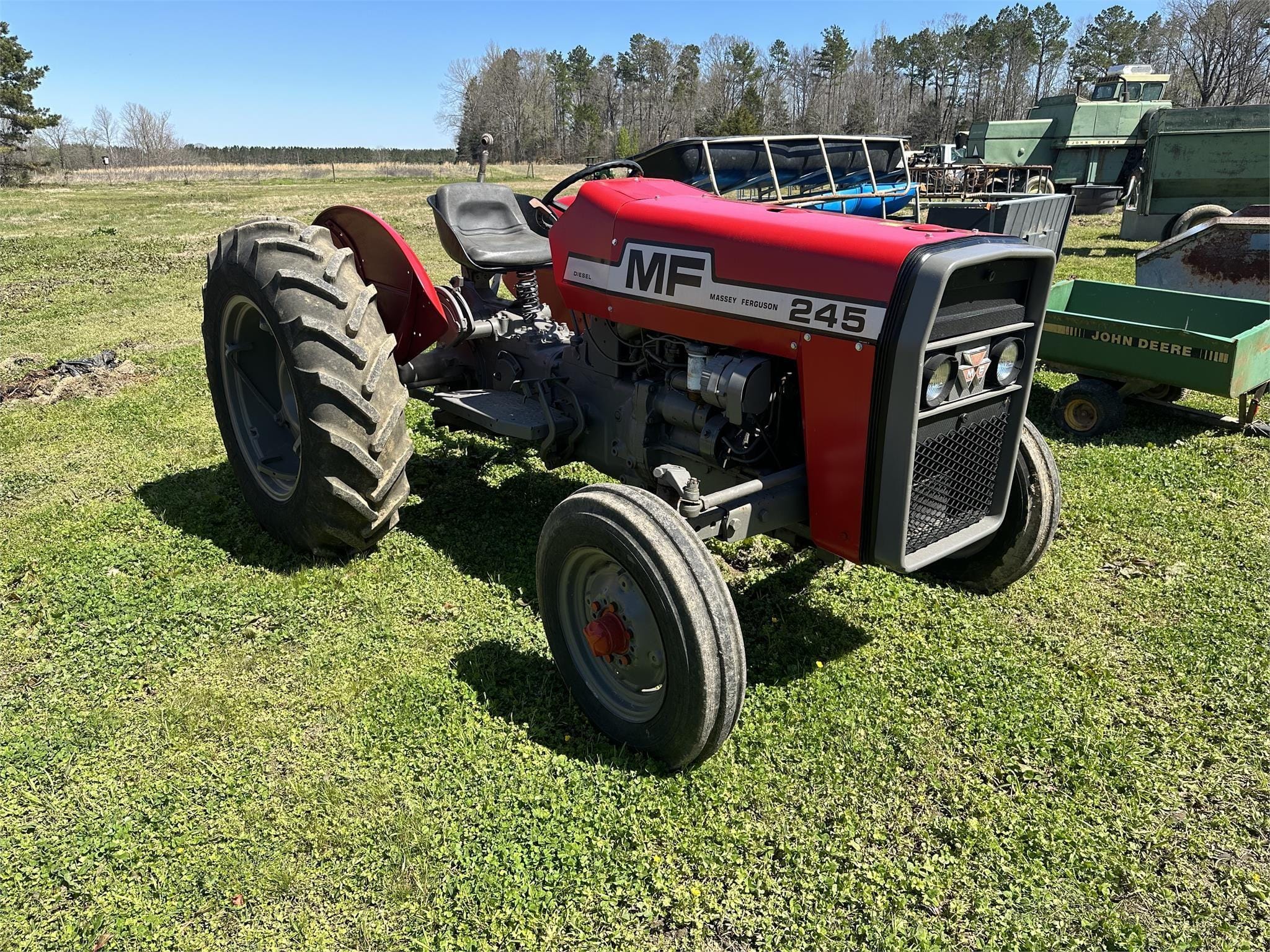 Main image Massey Ferguson 245