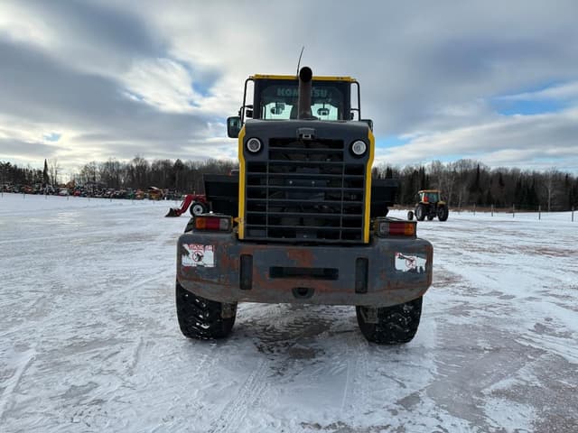 Image of Komatsu WA320-7 equipment image 4