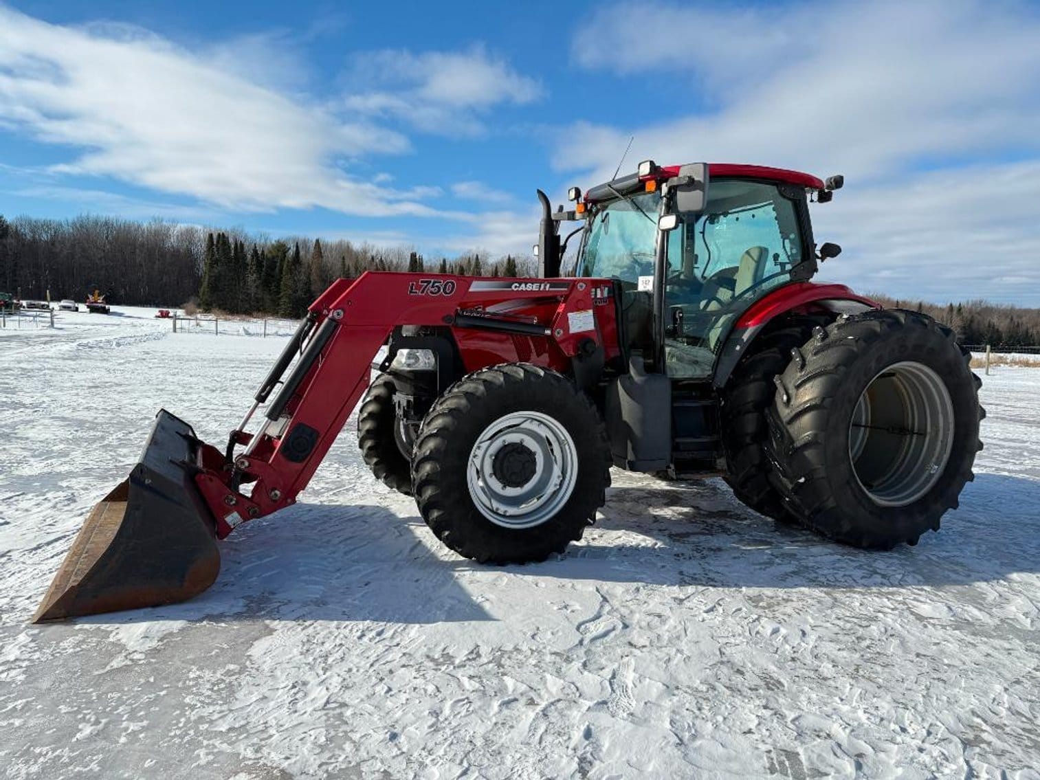 2010 Case IH Maxxum 125 Equipment Image0