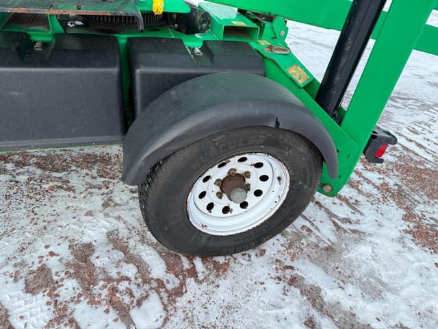 Image of JLG T500J equipment image 4