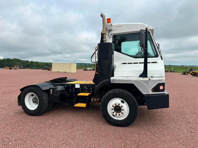 Image of Kalmar  OTTAWA T2  equipment image 2