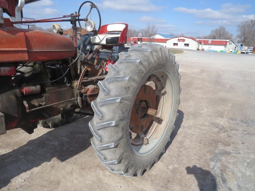 Main image Farmall M