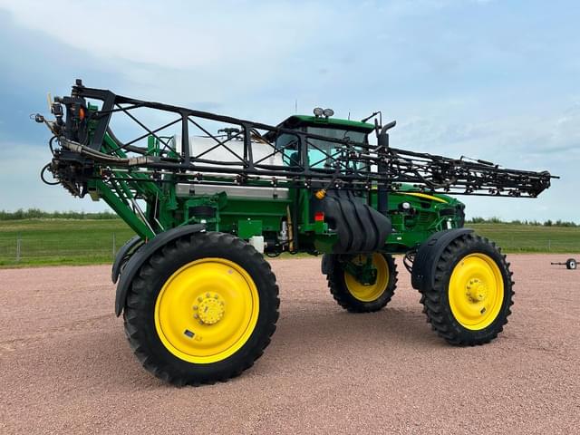 Image of John Deere 4730 equipment image 3