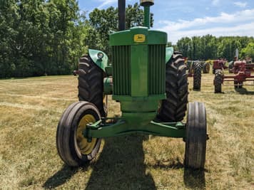 Main image John Deere 720