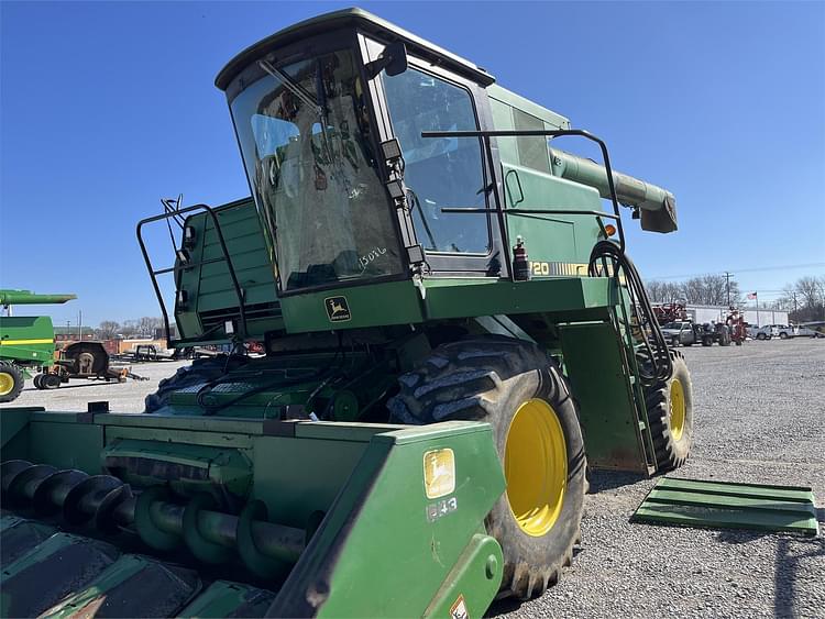 John Deere 7720 Titan II Combines Class 5 for Sale | Tractor Zoom