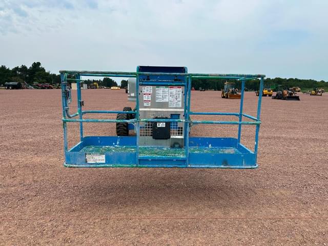 Image of Genie S-40 equipment image 1