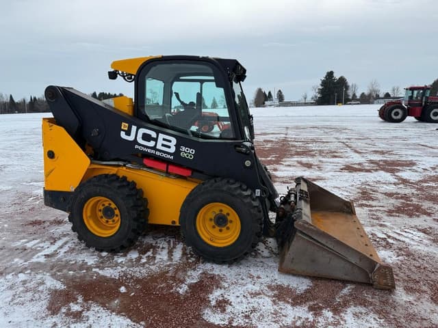 Image of JCB 300 equipment image 2