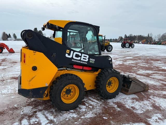 Image of JCB 300 equipment image 3