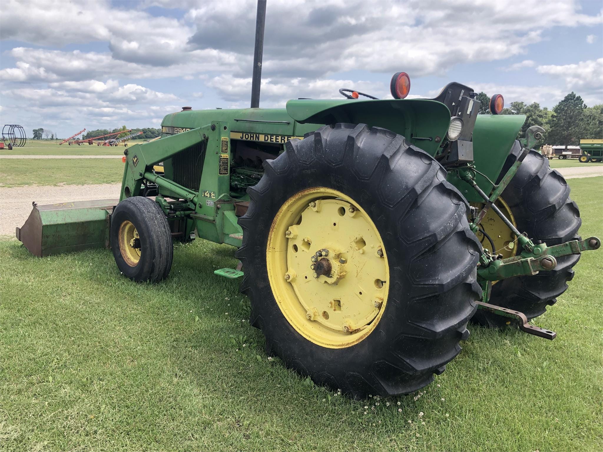 Main image John Deere 2940