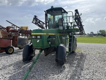 Main image John Deere 6700