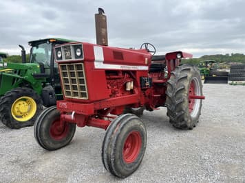 Main image International Harvester 966