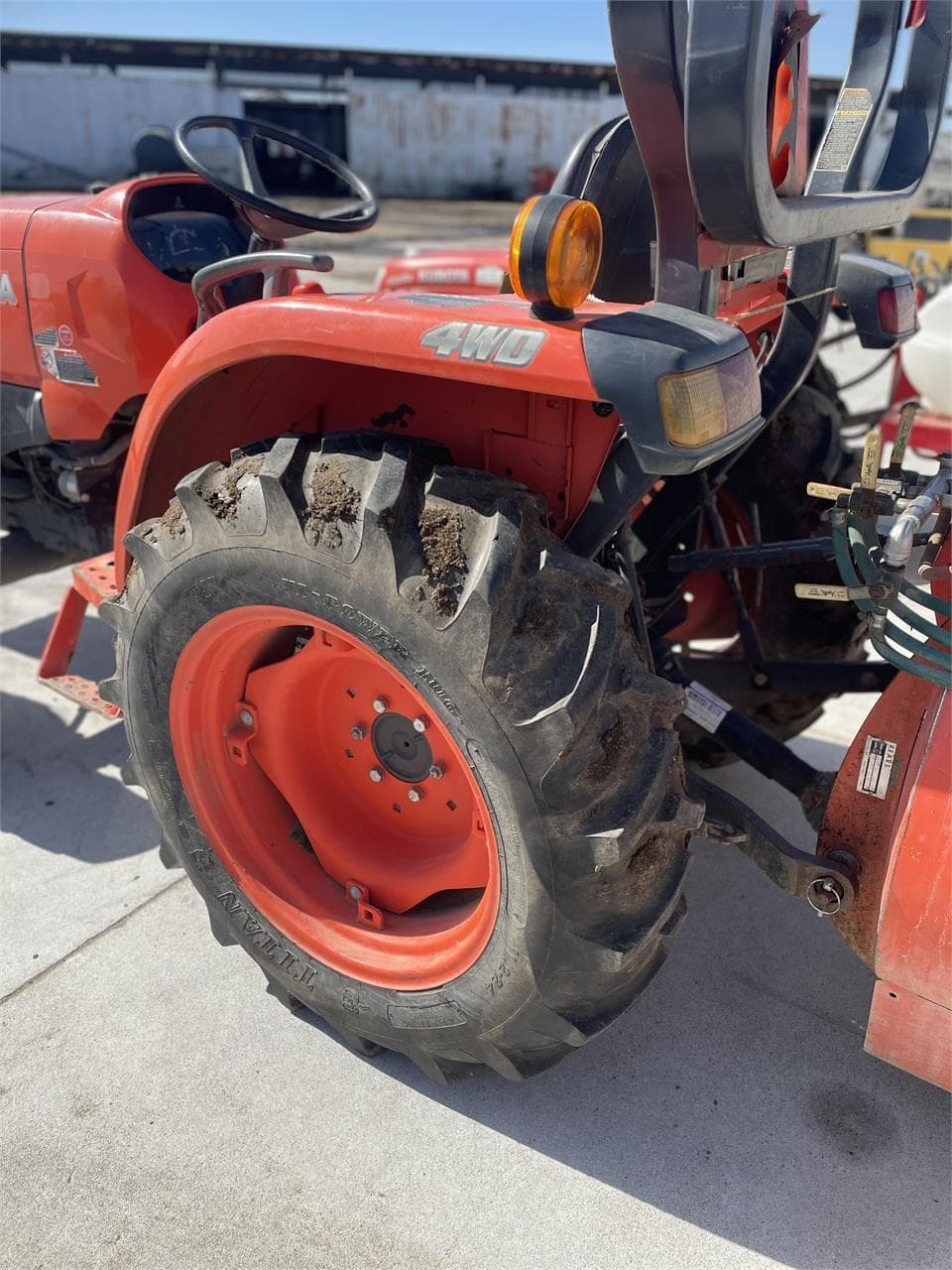 Kubota L3301 Tractors Less than 40 HP for Sale Tractor Zoom