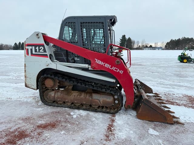 Image of Takeuchi TL12 equipment image 2
