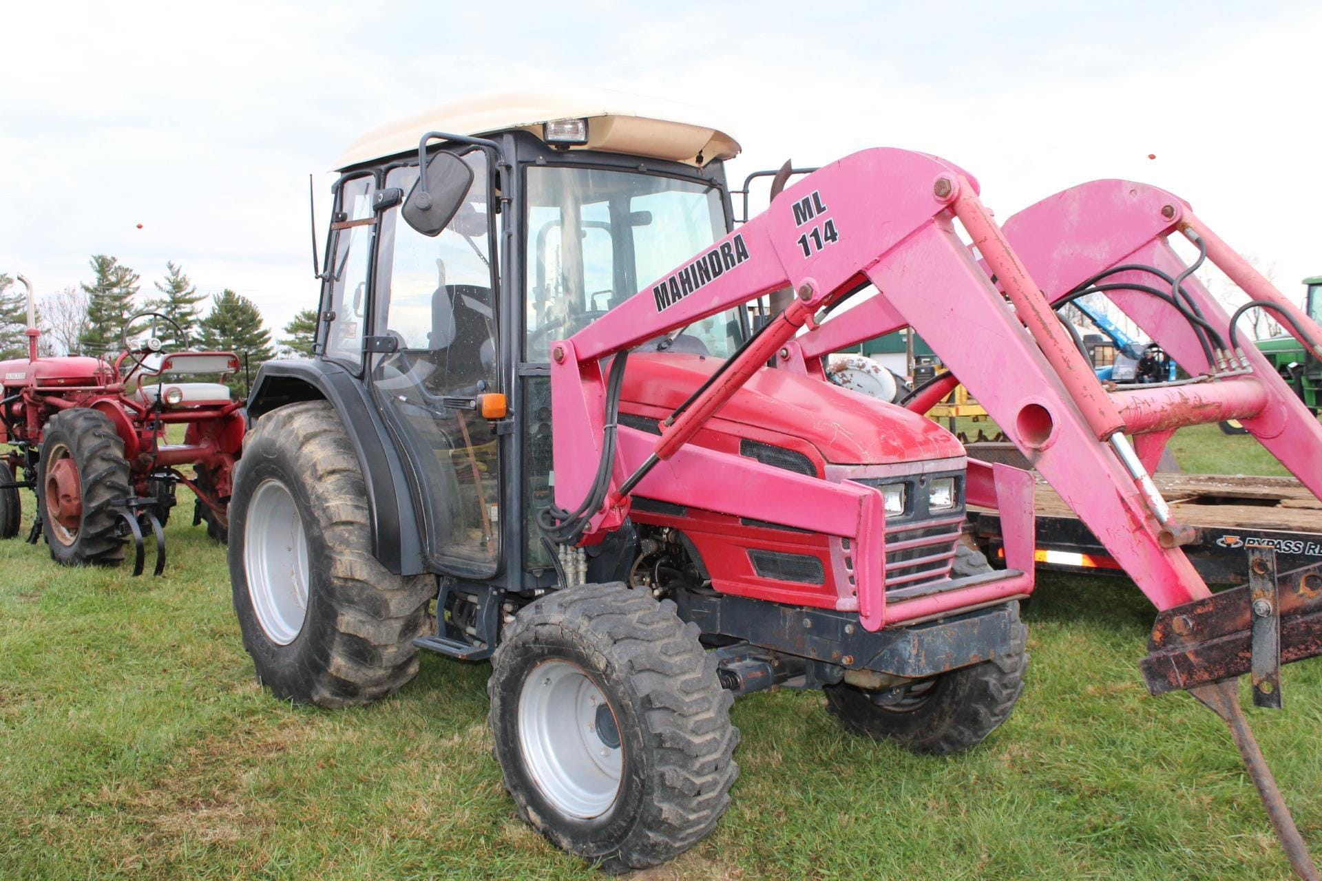 Main image Mahindra 4510