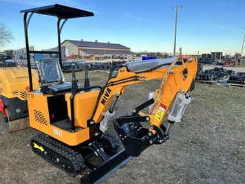 Main image Miva VA12