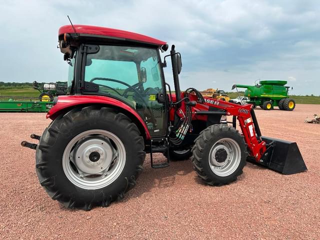 Image of Case IH Farmall 75A equipment image 3