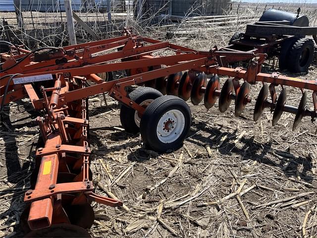 Thumbnail image Allis Chalmers 2300 6