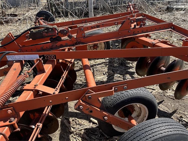 Main image Allis Chalmers 2300 7