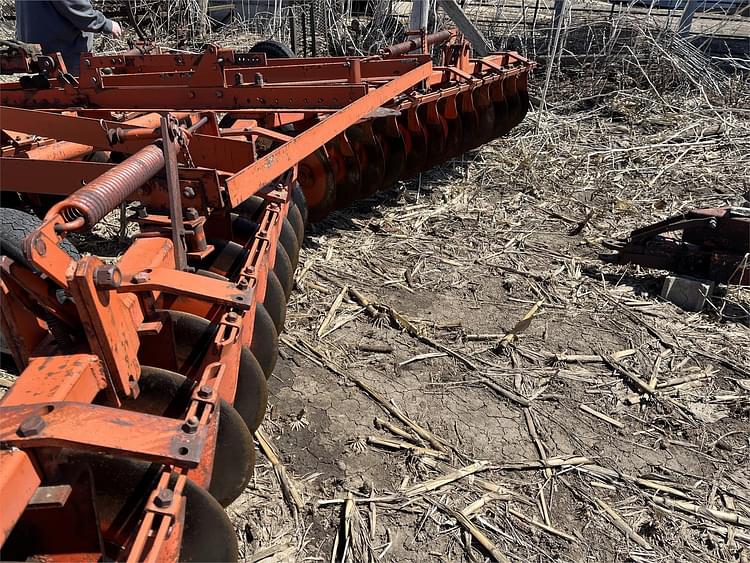 Main image Allis Chalmers 2300 8