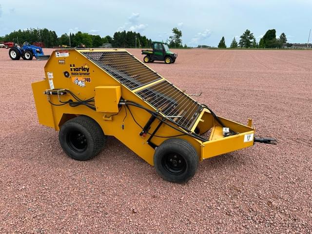 Image of Harley 740 equipment image 2