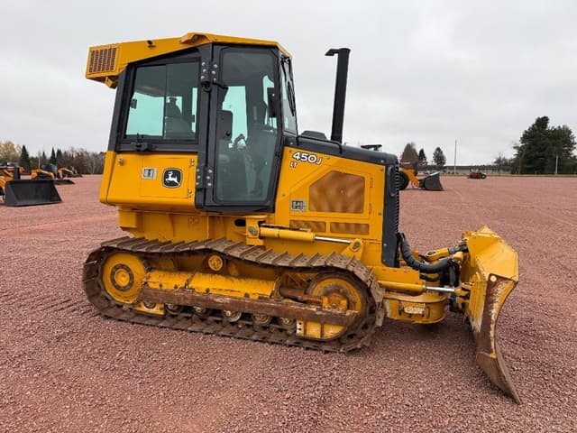 Image of John Deere 450J LT equipment image 2