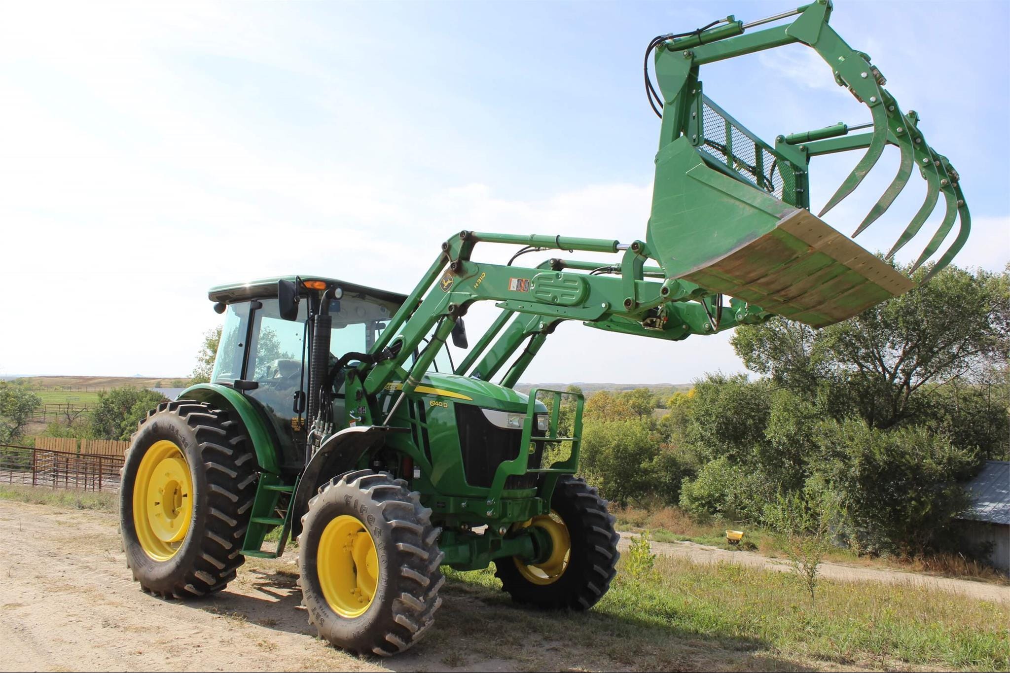 Main image John Deere 6140D