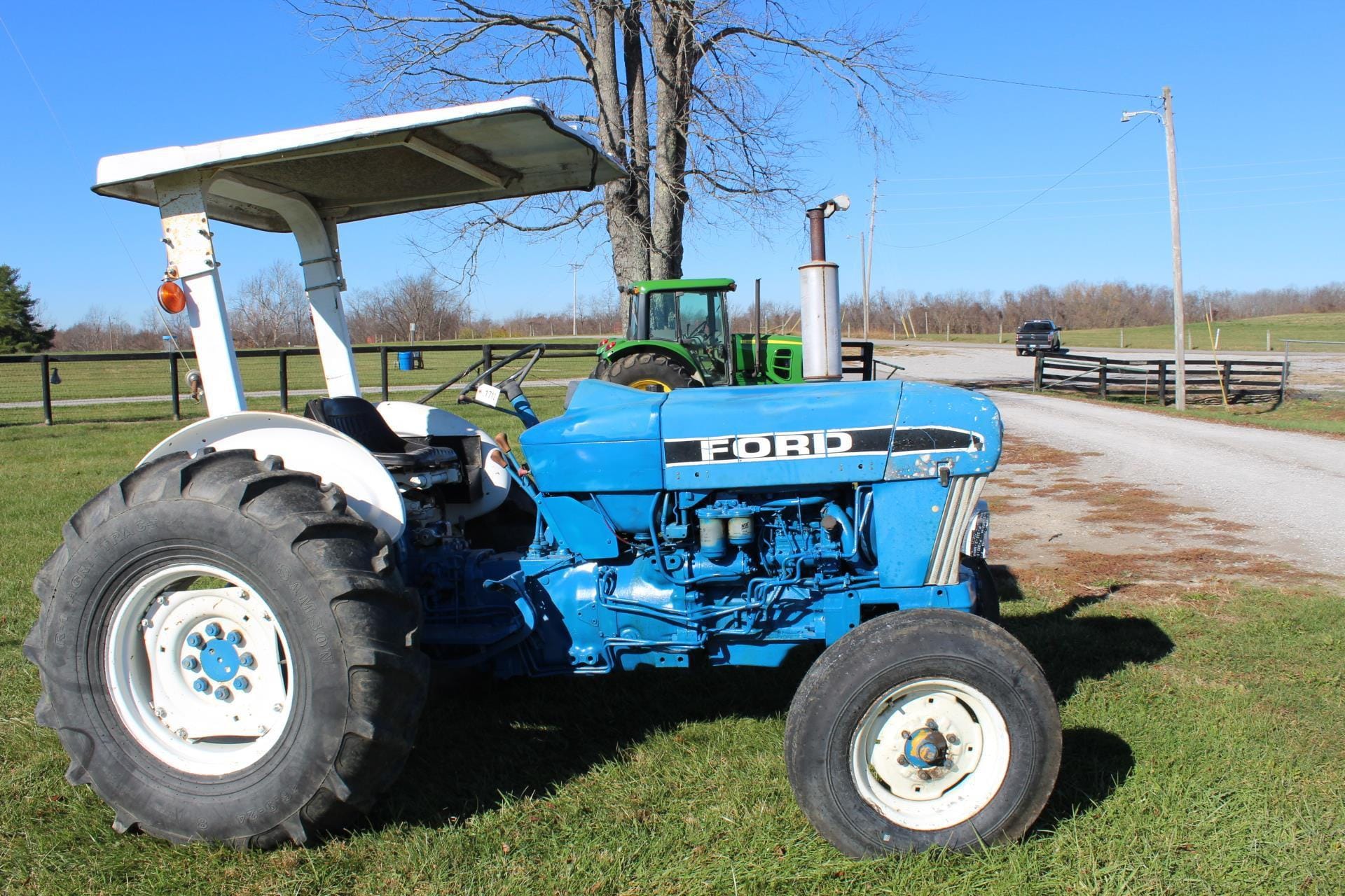 Main image Ford 4630