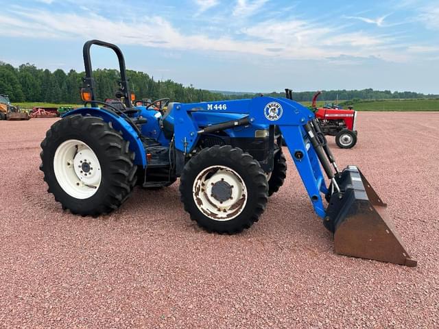 Image of New Holland TN70 equipment image 2