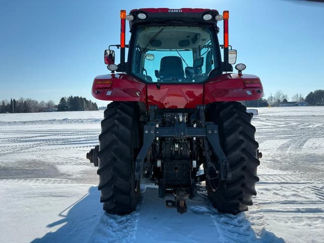 Image of Case IH Magnum 250 equipment image 4