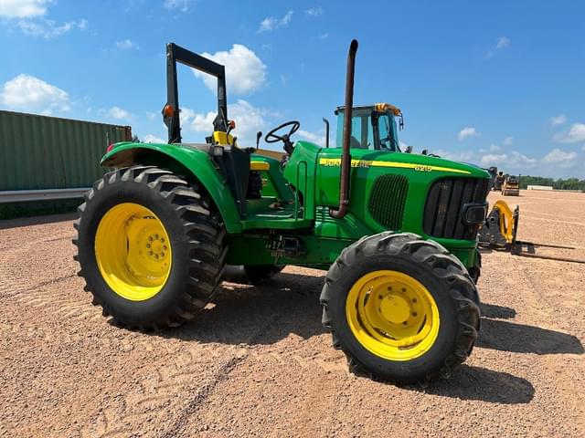 Image of John Deere 6215 equipment image 2