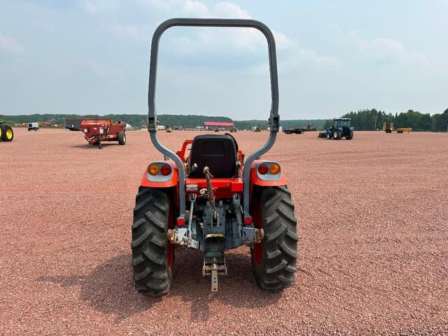Image of Kioti CK30 equipment image 4