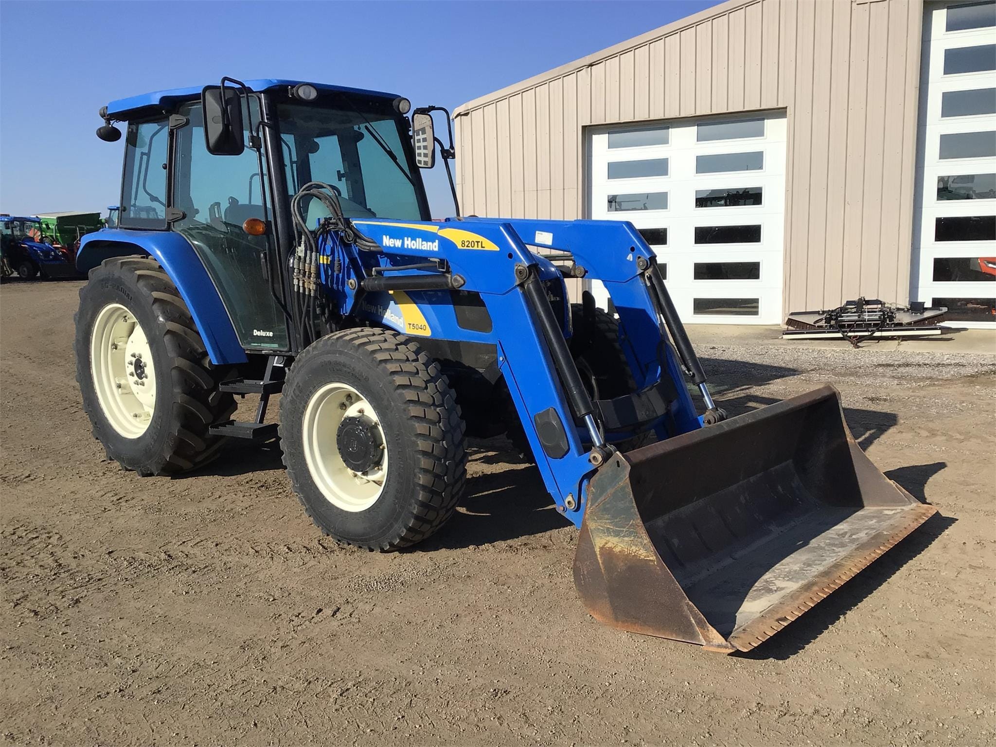 Main image New Holland T5040