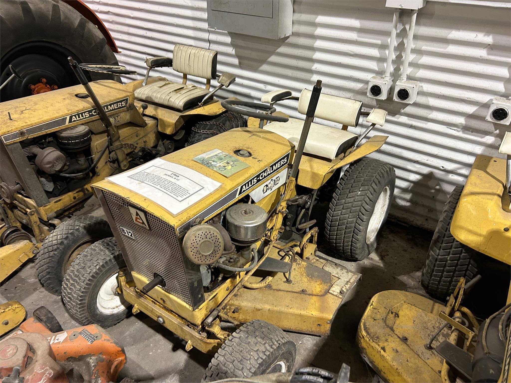 Main image Allis Chalmers B12