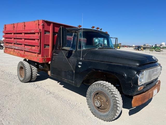 Main image International 1300