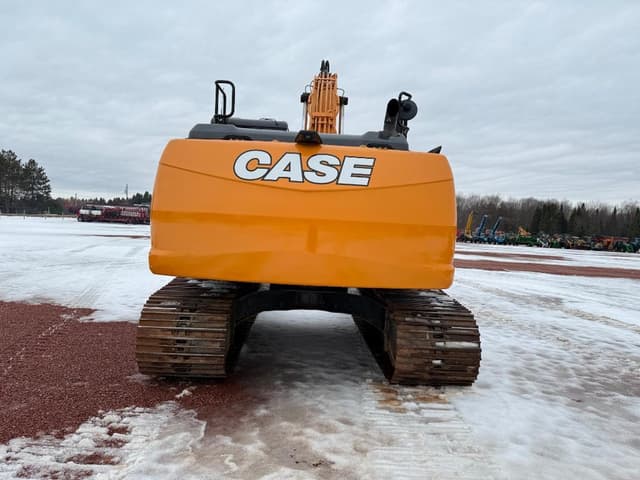 Image of Case CX210D equipment image 3