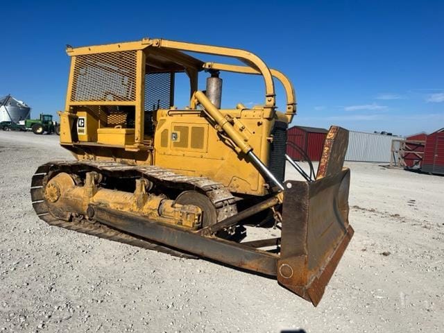 Main image Caterpillar D6C