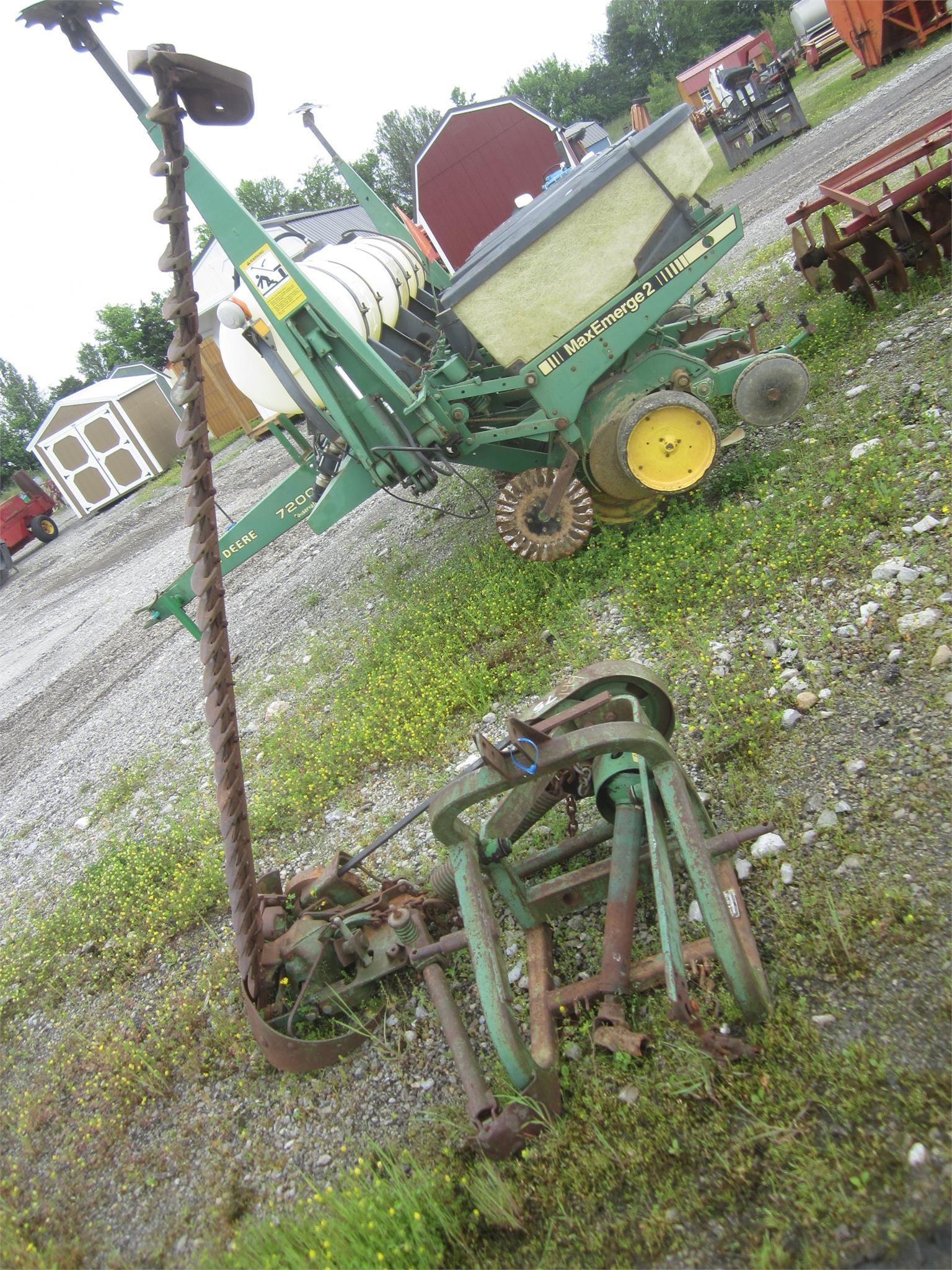 Main image John Deere 350