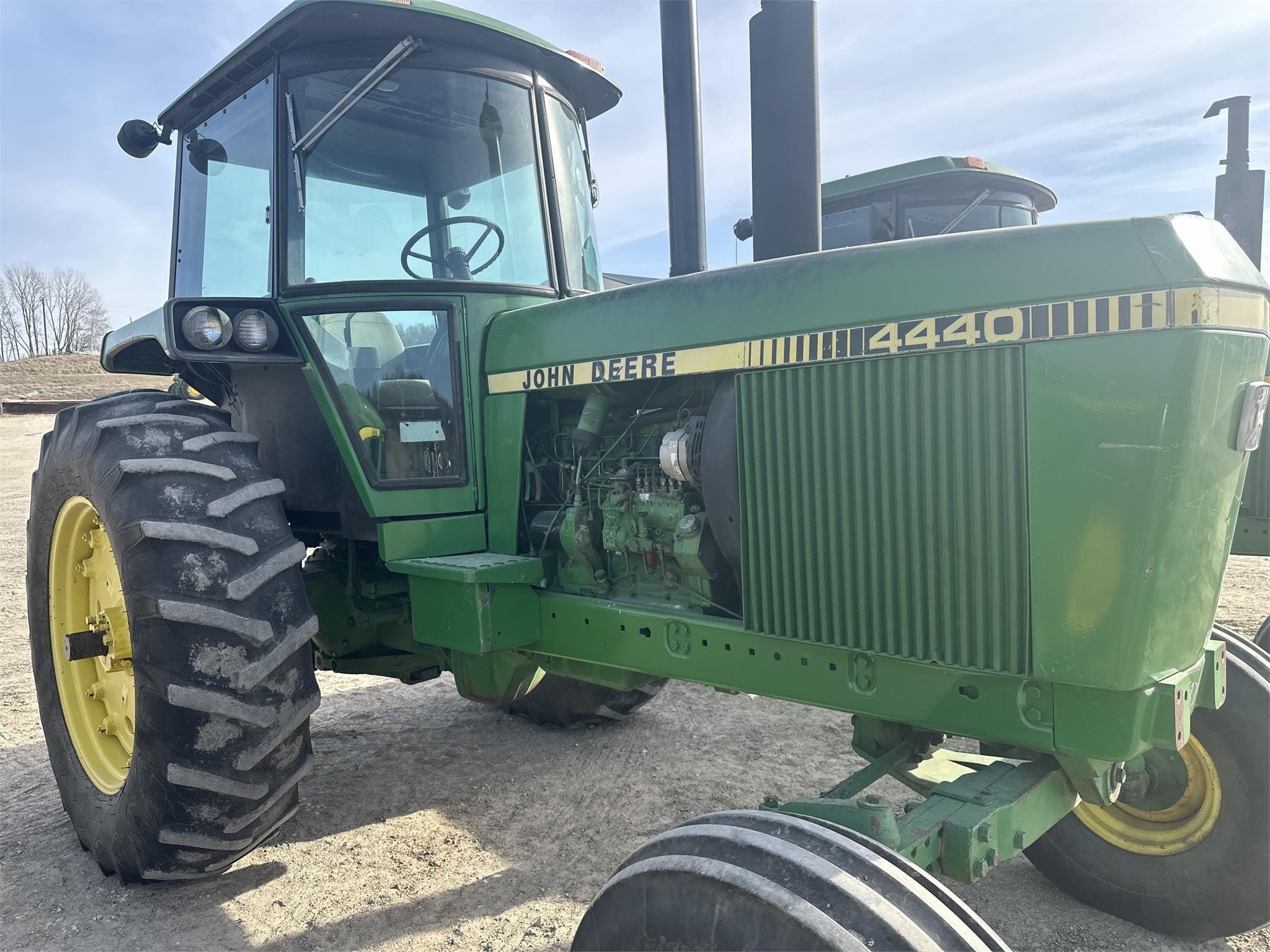 Main image John Deere 4440