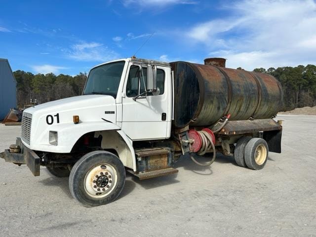 Main image Freightliner FL80