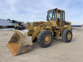 Main image Caterpillar 926E