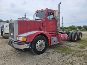 Main image Peterbilt 377