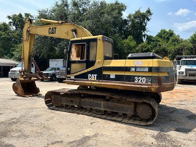 Main image Caterpillar 320L 3