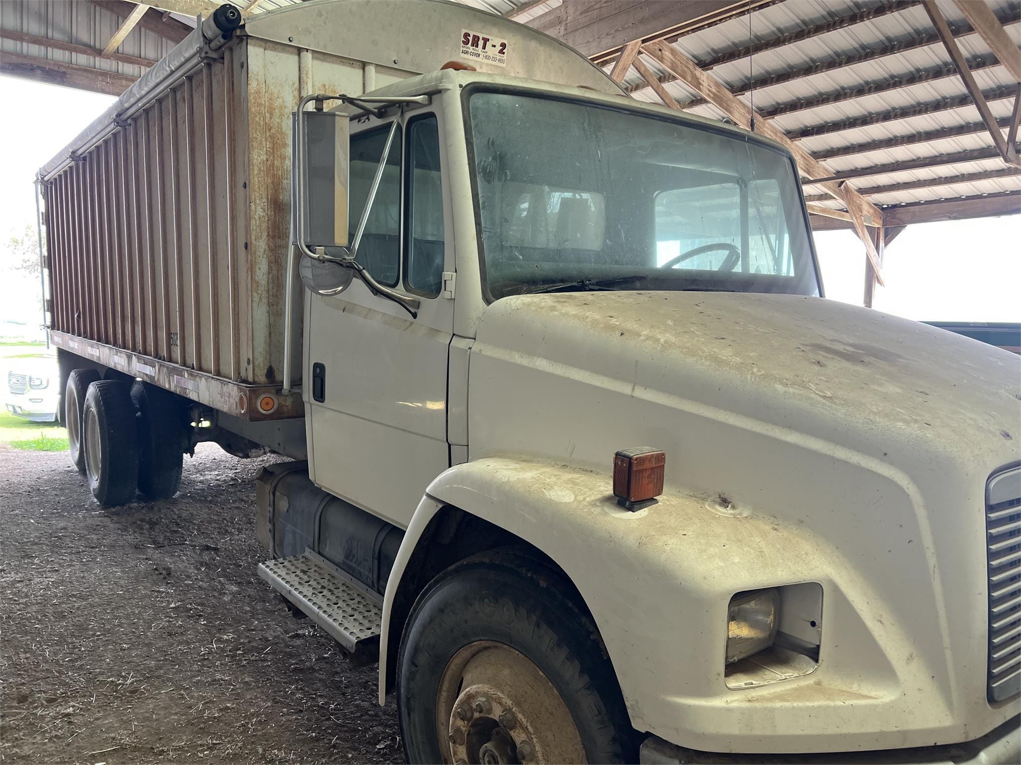 Main image Freightliner FL70