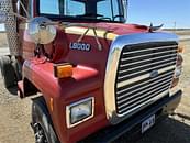 Thumbnail image Ford L8000 10