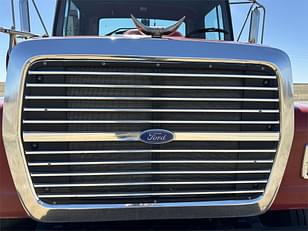 Main image Ford L8000 11