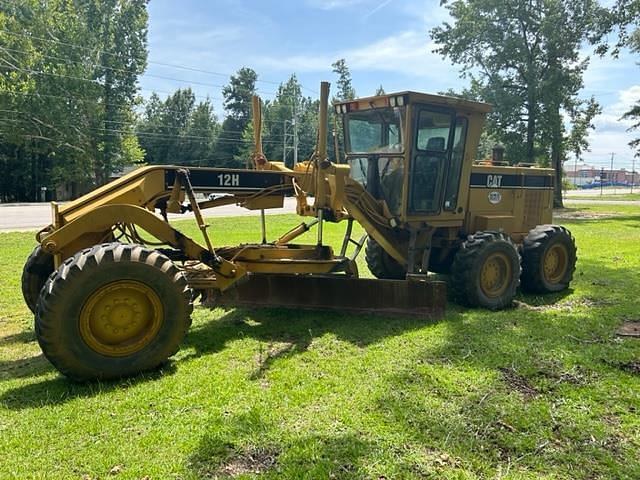 1997 Caterpillar 12H Equipment Image0